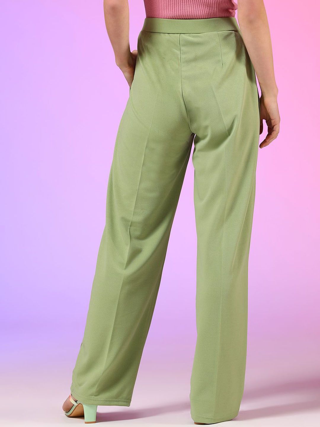 Kotty Women Relaxed Straight Fit Pleated High-Rise Trousers