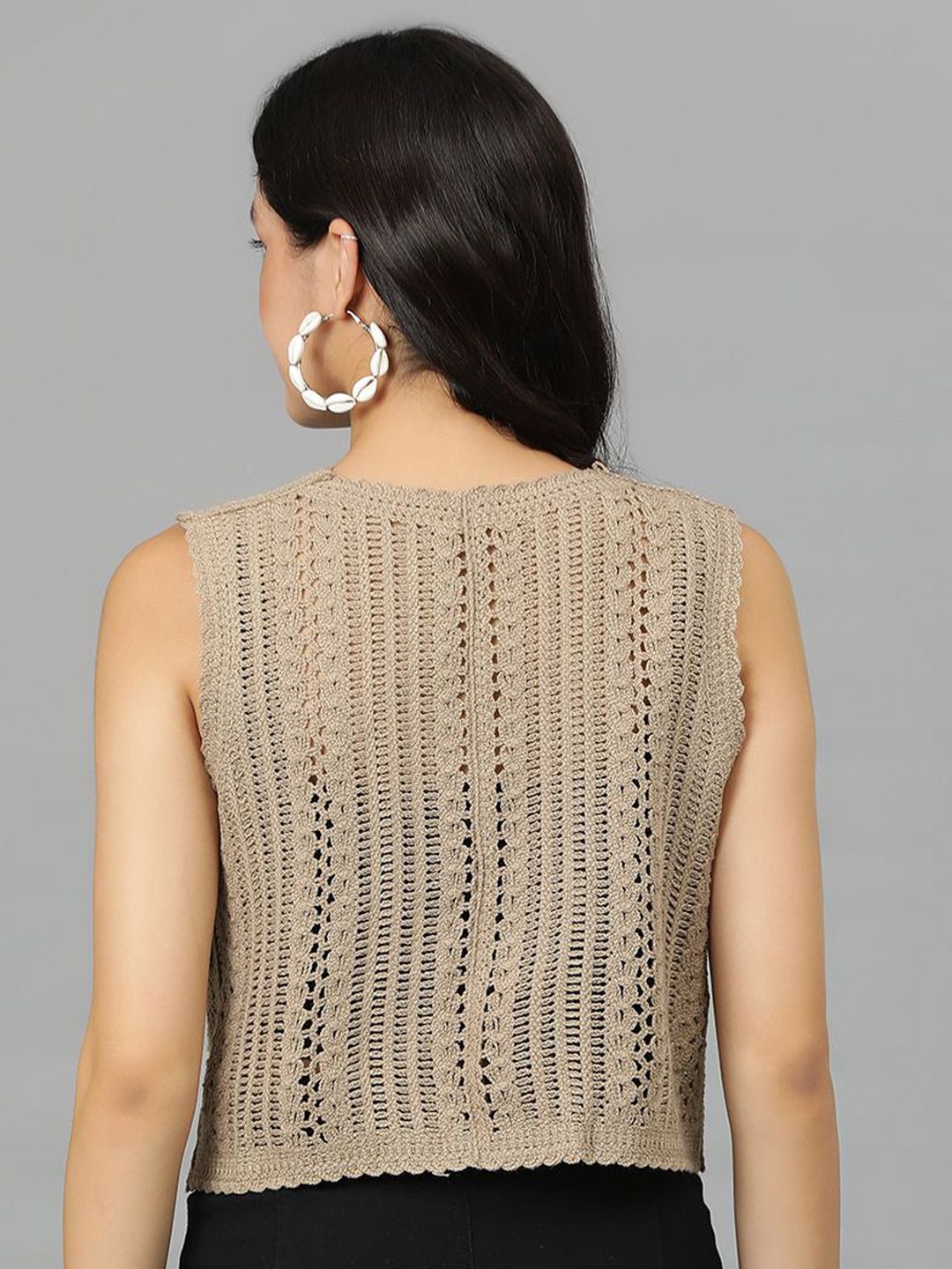 Kotty Floral Self Design Crochet V-Neck Crop Top