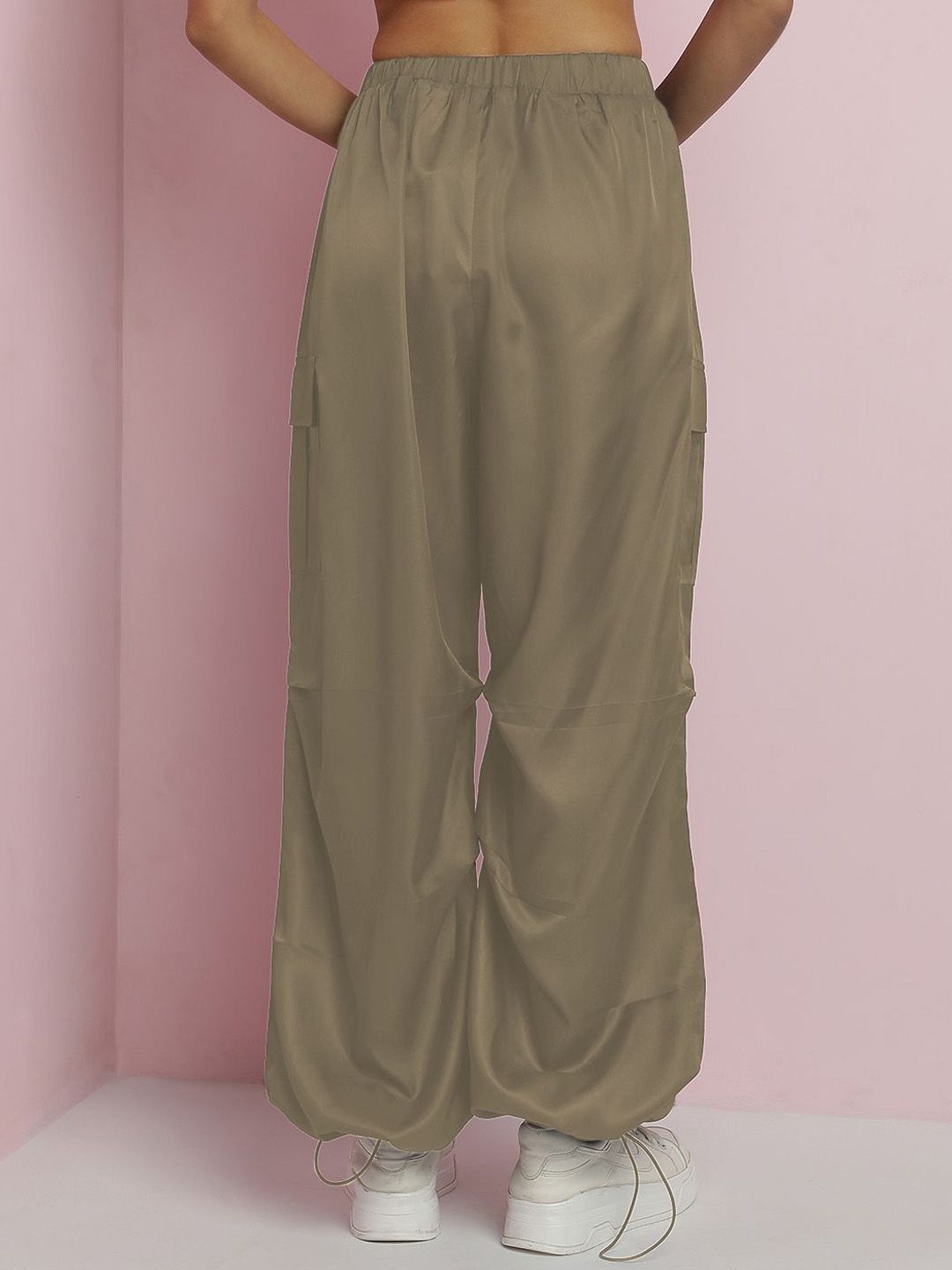 Kotty Women Straight Fit High-Rise Easy Wash Parachute Trousers