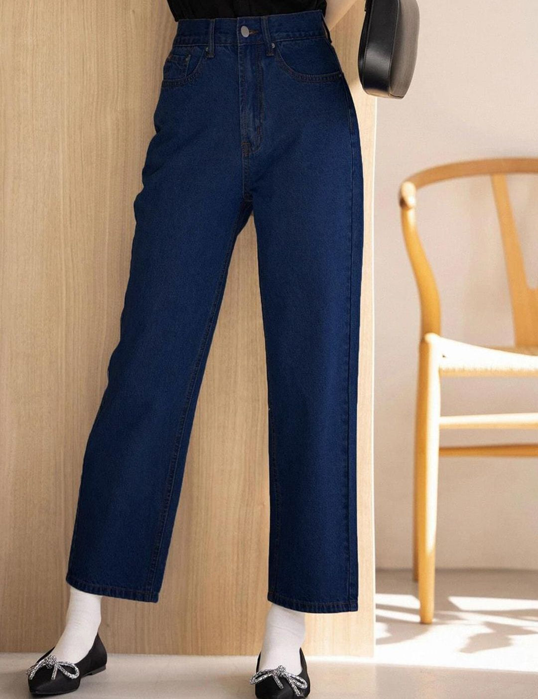 Kotty Women Blue Jean Straight Fit High-Rise Clean Look Stretchable Jeans