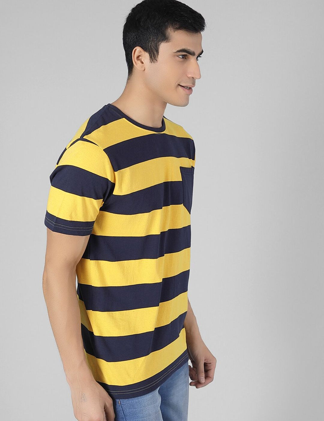 Kotty Men Yellow & Black Striped Round Neck T-shirt