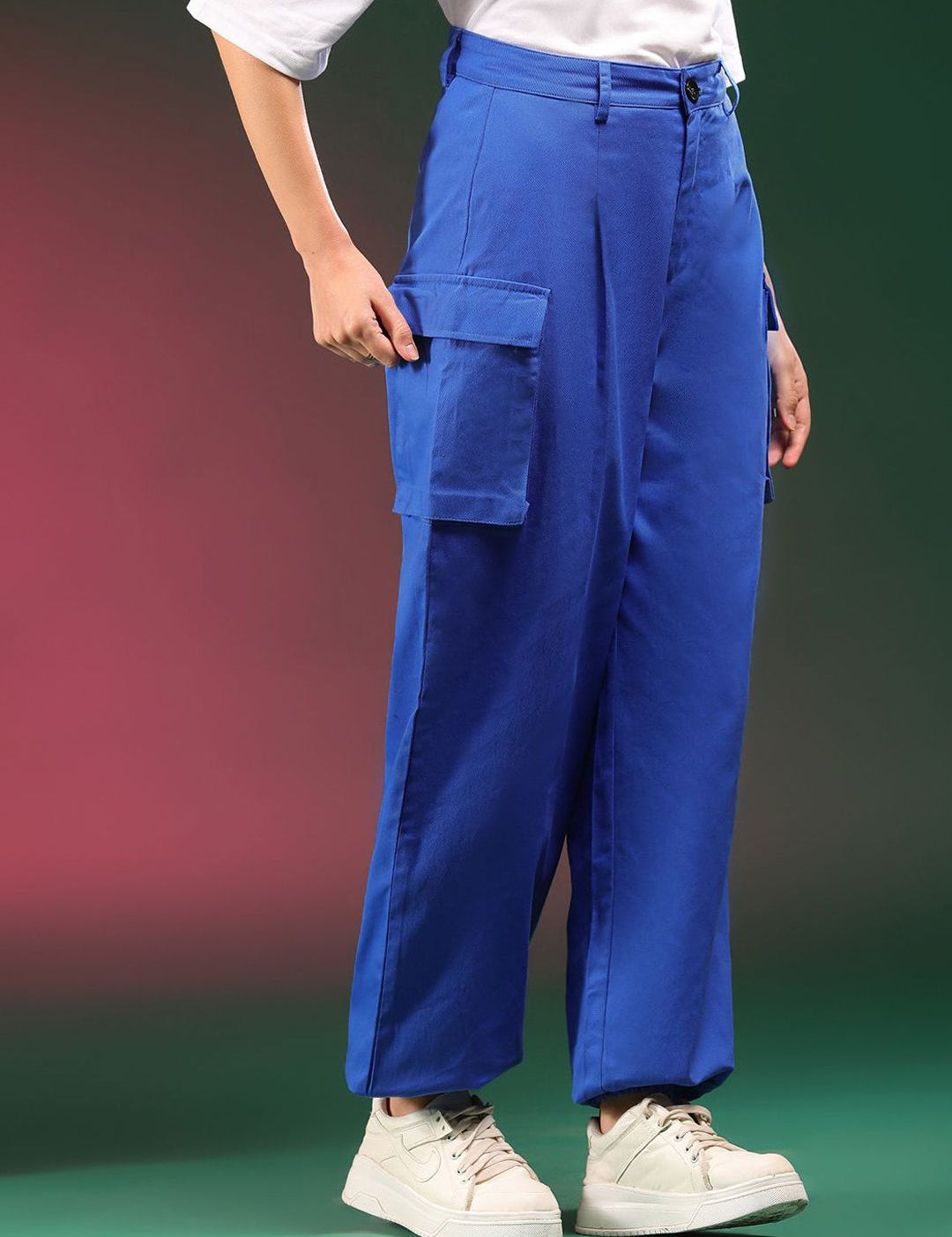 Kotty Women Relaxed Loose Fit High-Rise Easy Wash Cargo Trousers