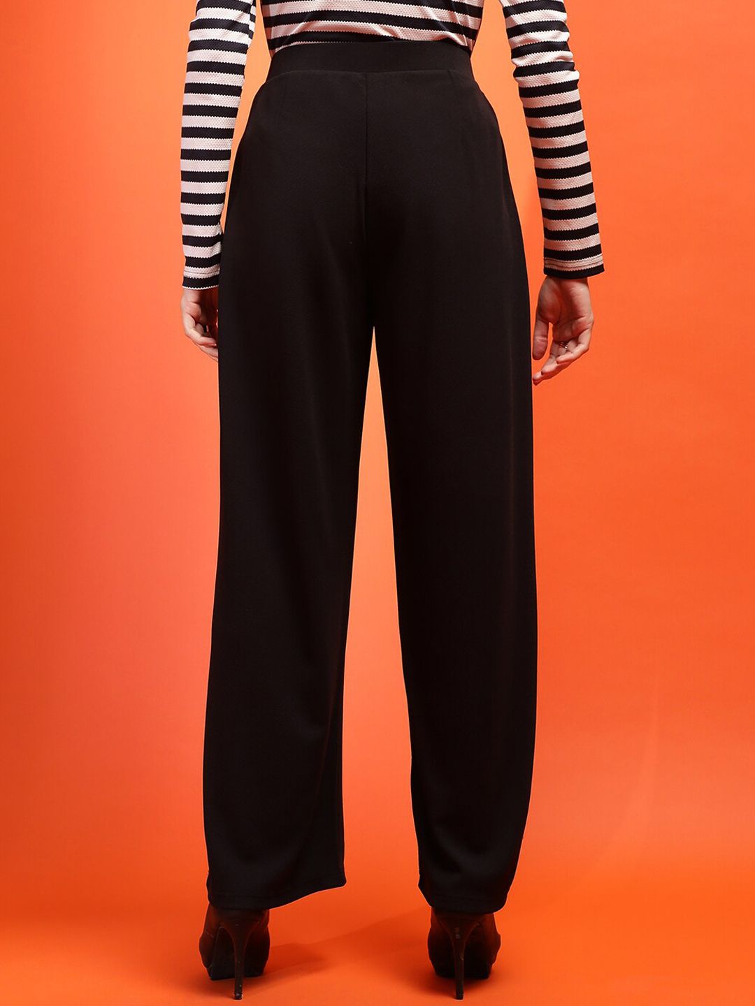 Stylecast X KOTTY BIZwear Women Relaxed Straight Leg Straight Fit High-Rise Easy Wash Trousers