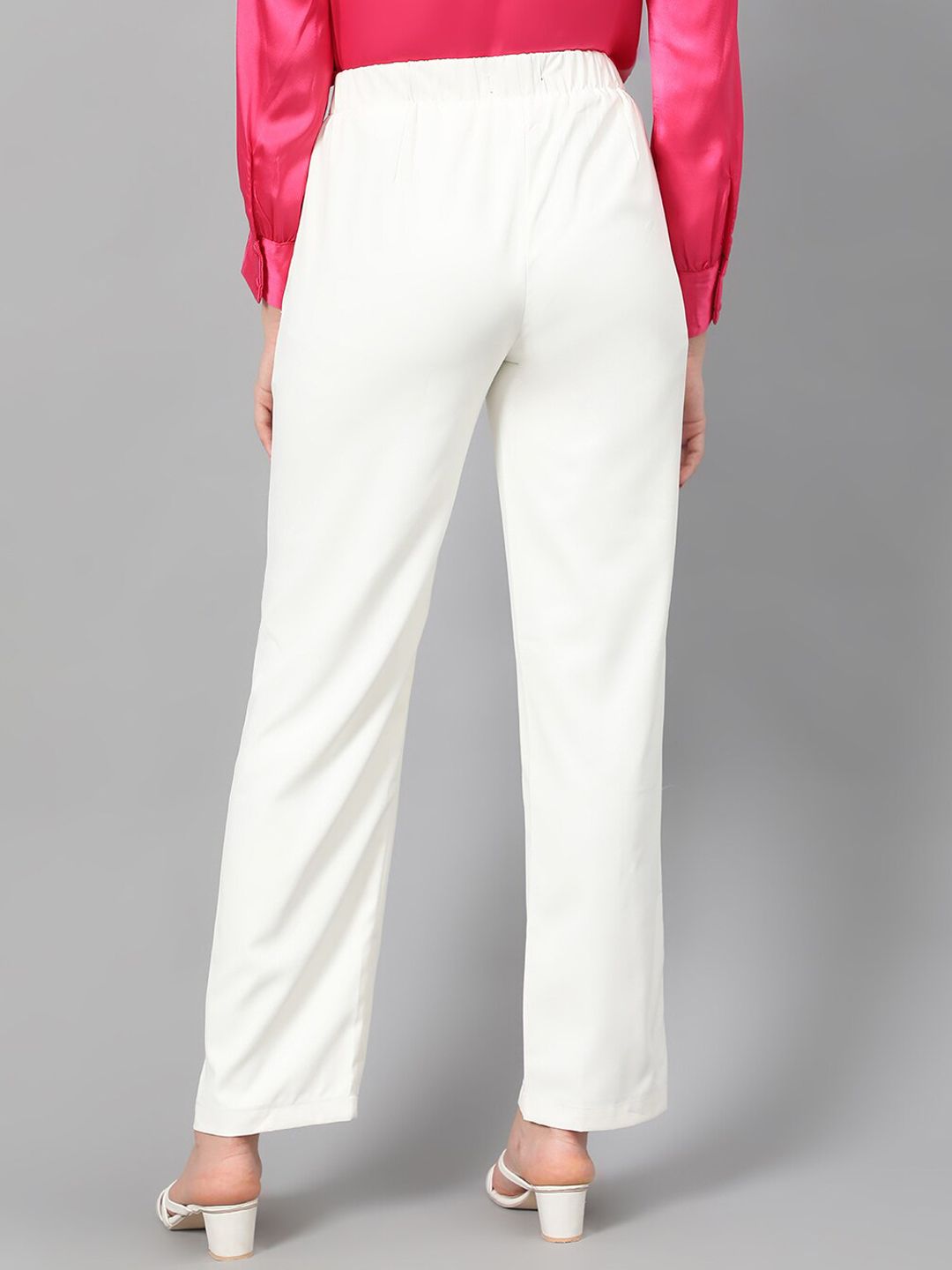 Kotty Women White Relaxed Straight Leg Fit High-Rise Easy Wash Pleated Parallel Trousers