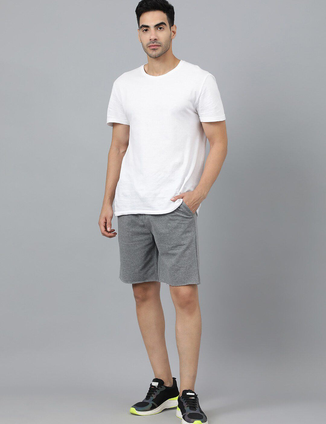 Kotty Men Grey Mid-Rise Regular Shorts