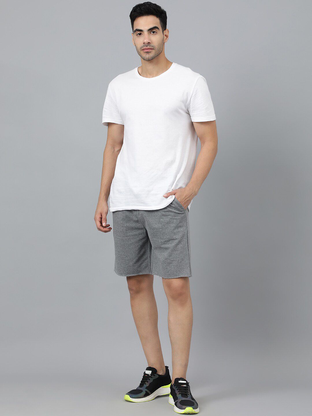 Kotty Men Grey Mid-Rise Regular Shorts