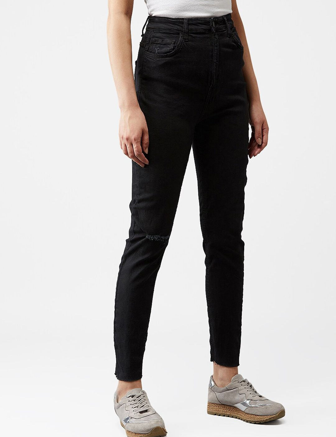 Kotty Women Black Skinny Fit Jeans