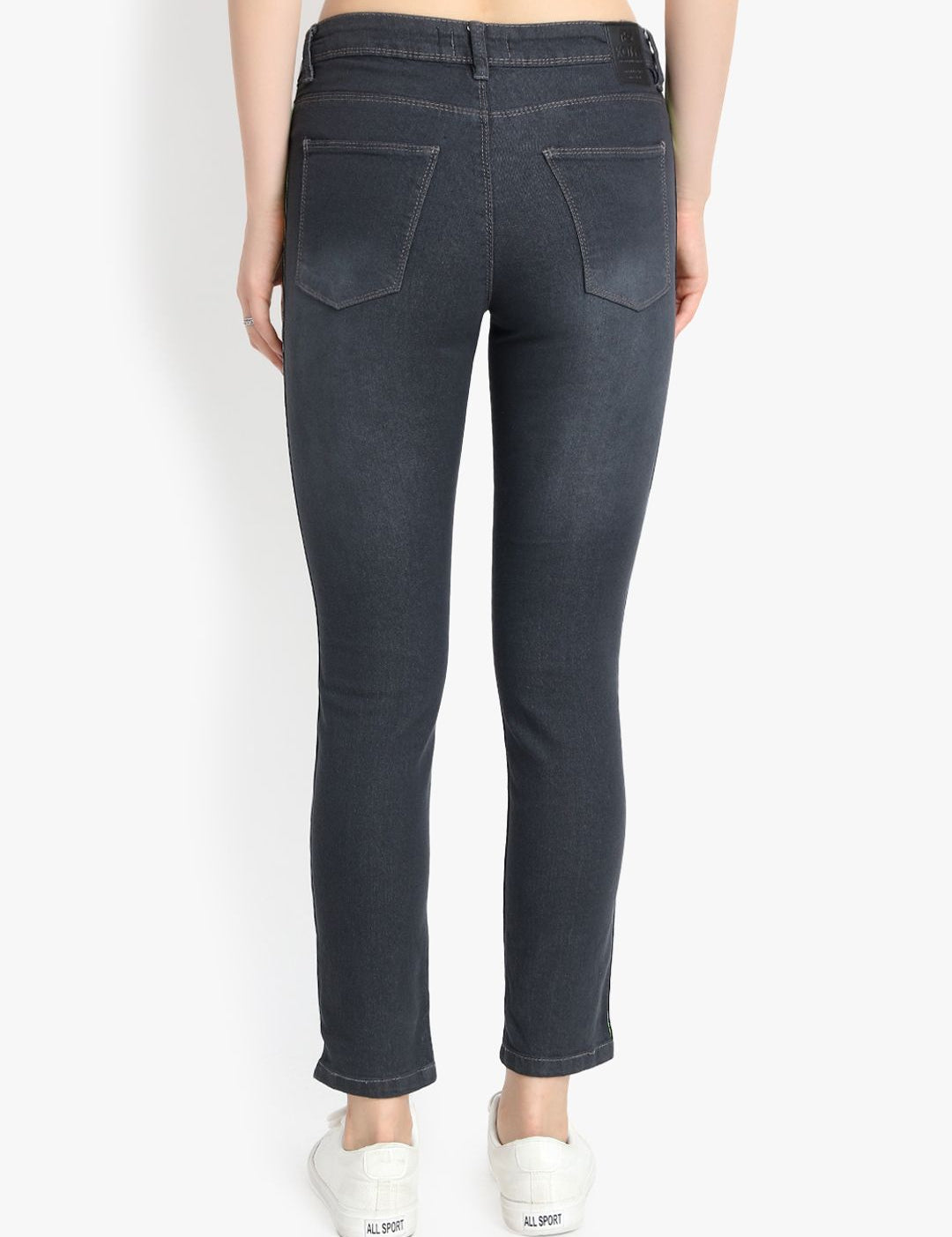 Kotty Women Black Skinny Fit High-Rise Clean Look Jeans