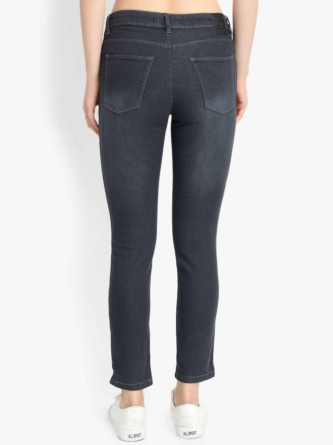 Kotty Women Black Skinny Fit High-Rise Clean Look Jeans