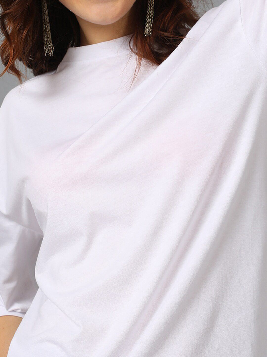 Kotty Round Neck Drop-Shoulder Sleeves Oversized T-shirt