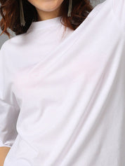 Kotty Round Neck Drop-Shoulder Sleeves Oversized T-shirt