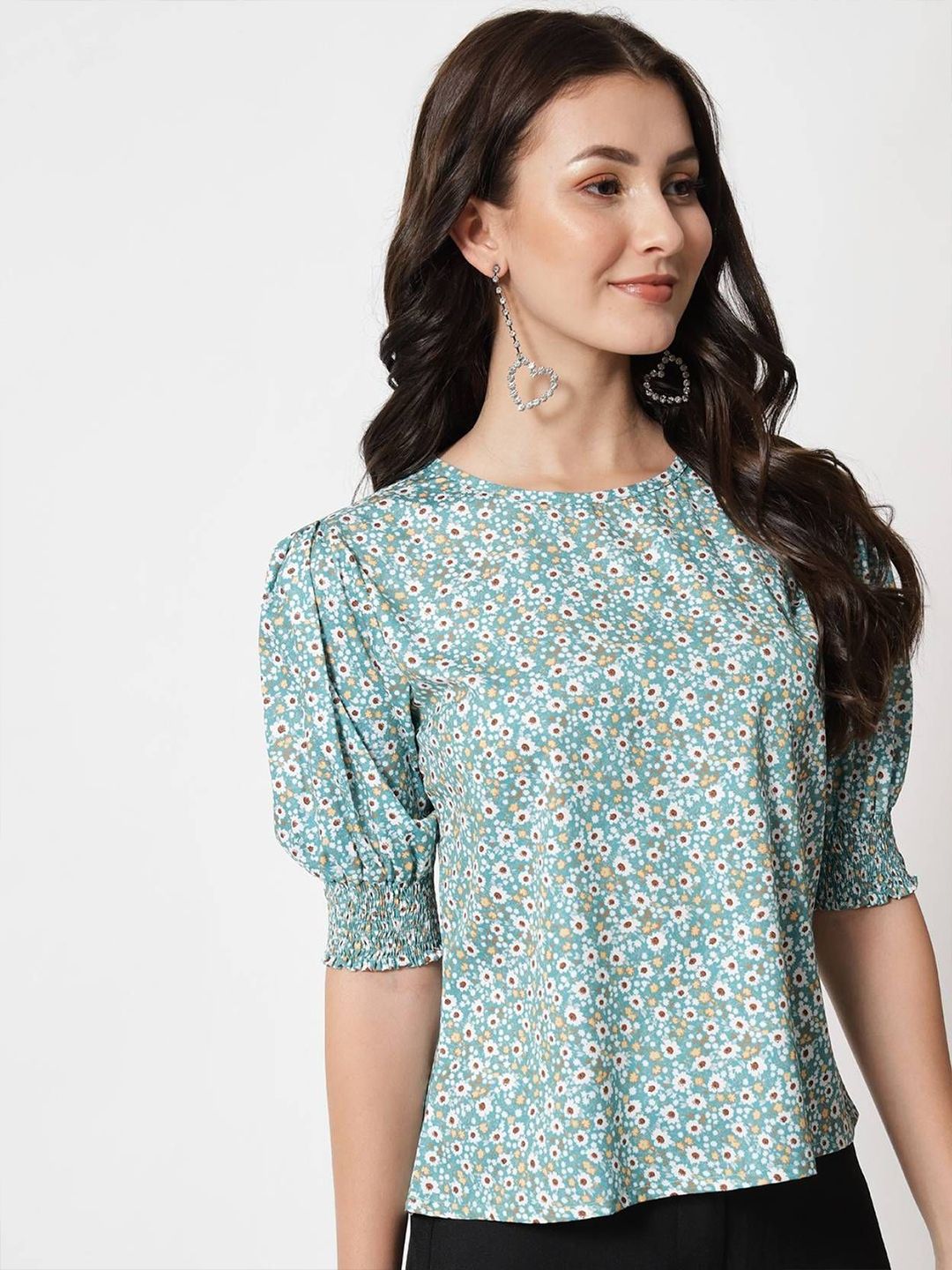 Kotty  Women Floral Printed Puff Sleeve Top