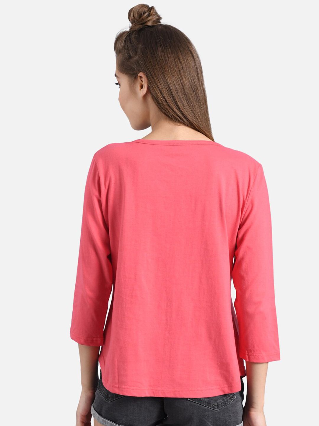 Kotty Women Pink & White Colourblocked Round Neck T-shirt
