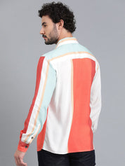 Kotty Men Colourblocked Spread Collar Casual Shirt