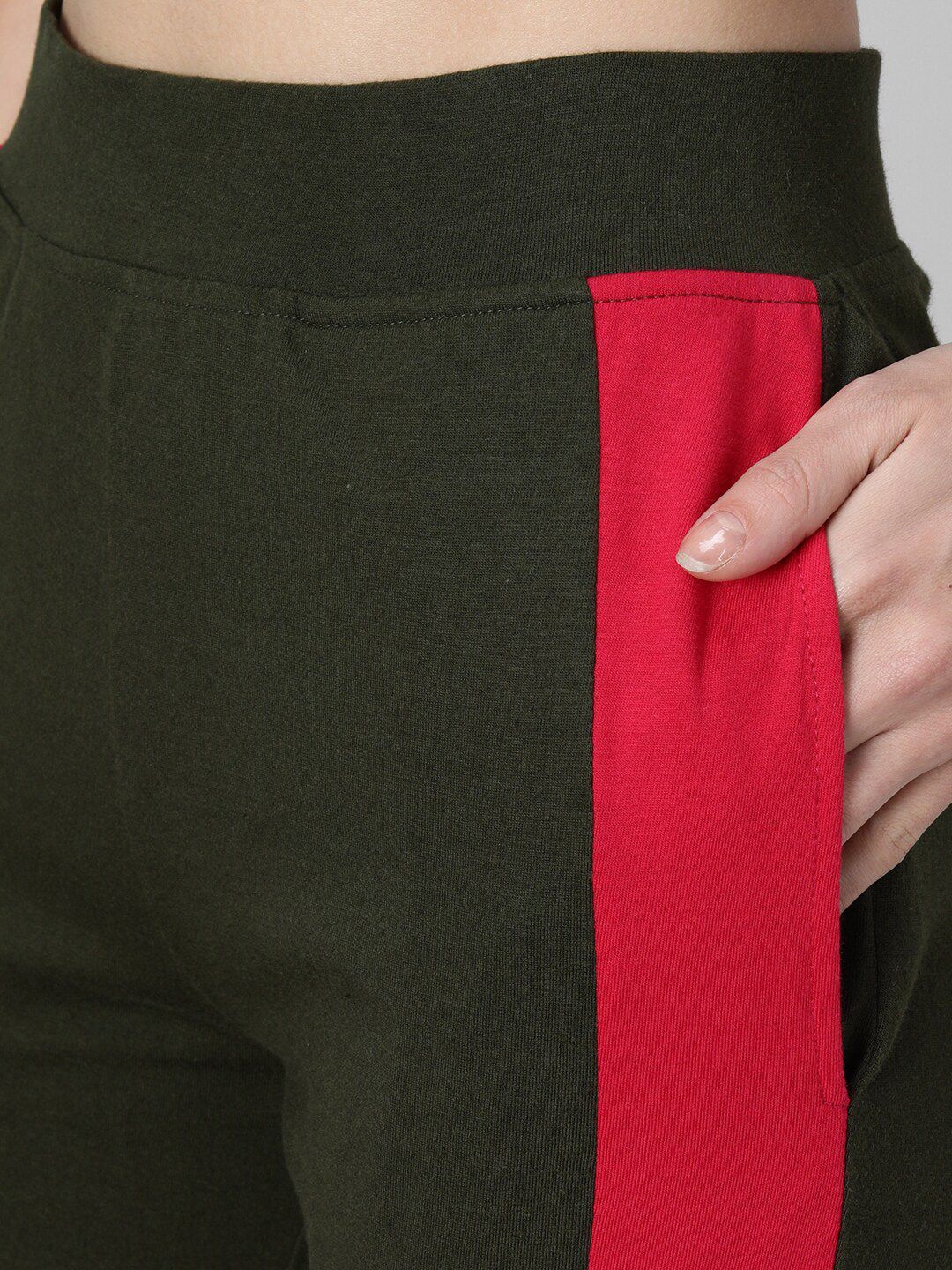 Kotty Women Olive Green Solid Joggers with Side Stripes