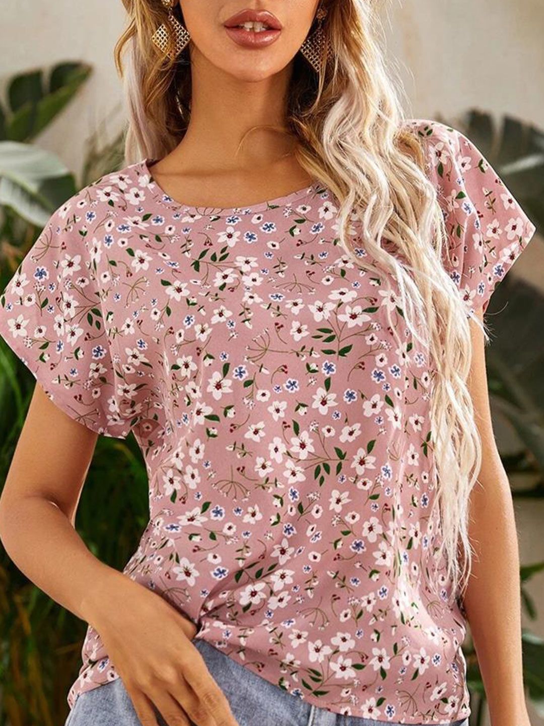Kotty Pink & Green Floral Printed Extended Sleeves Top