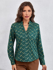 Kotty Green Geometric Printed Satin Shirt Style Top