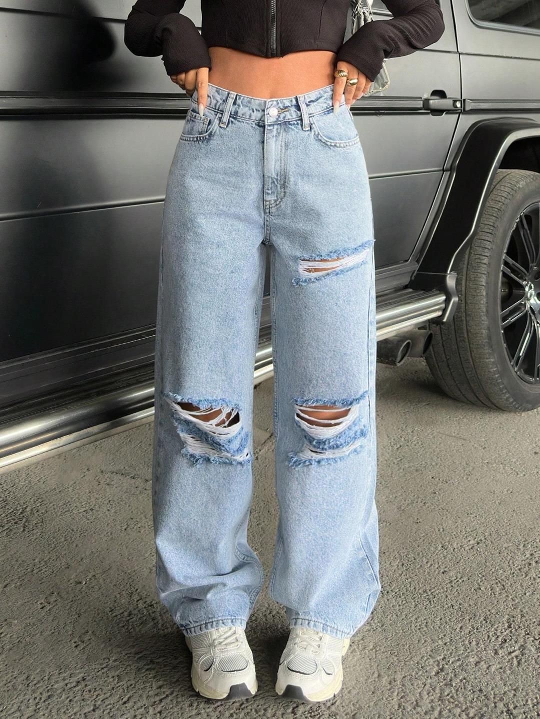 Kotty Women Cotton Straight Fit High-Rise Highly Distressed Stretchable Jeans