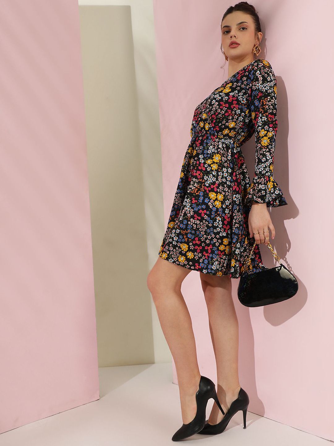 Kotty Women Floral Printed Flutter Sleeve Fit & Flare Dress