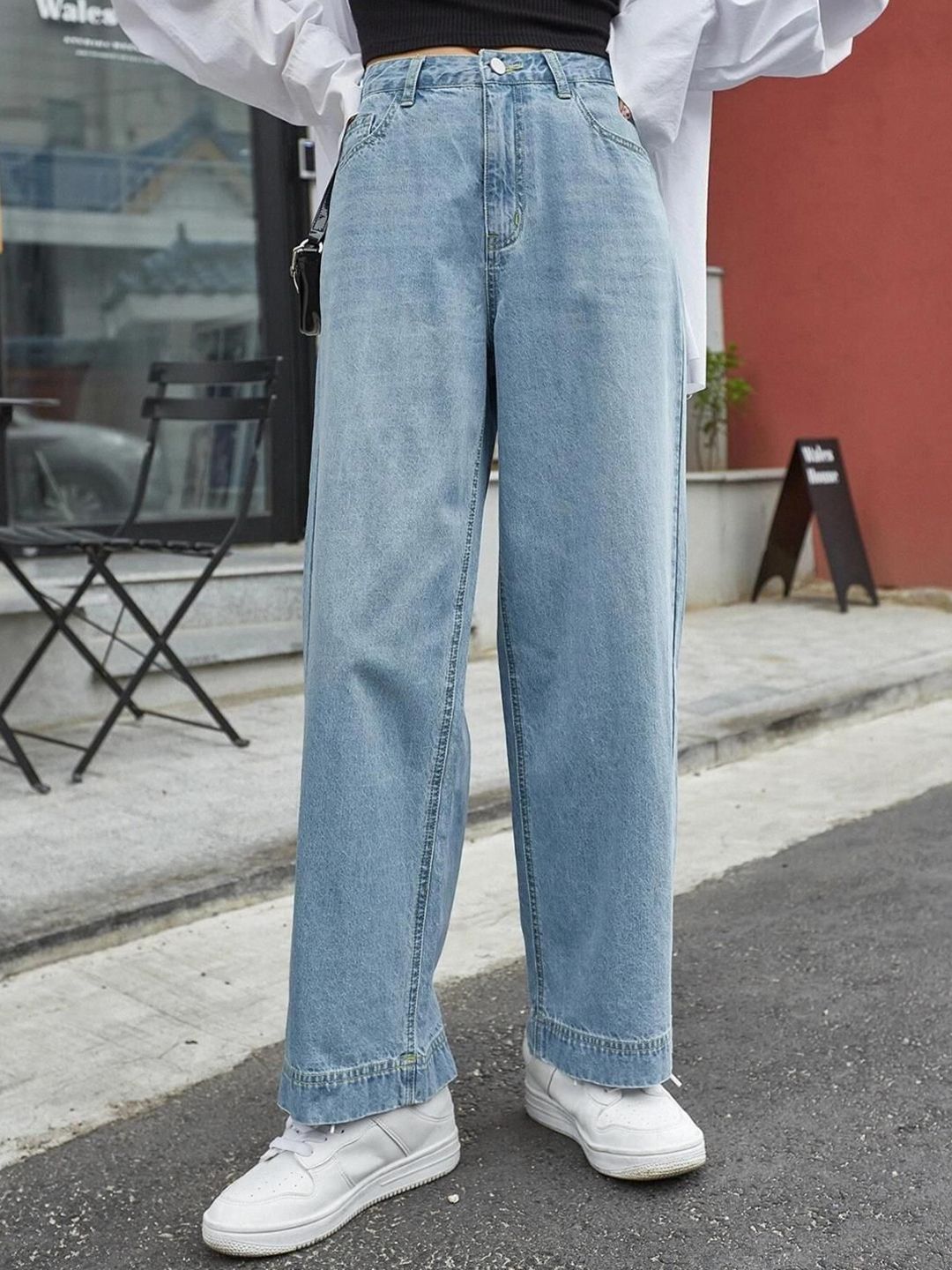 Kotty Women Jean Straight Fit High-Rise Stretchable Jeans