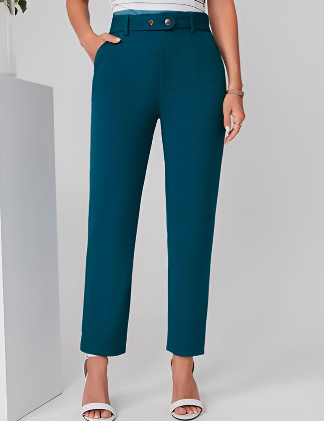 Kotty Women Relaxed High-Rise Easy Wash Trousers