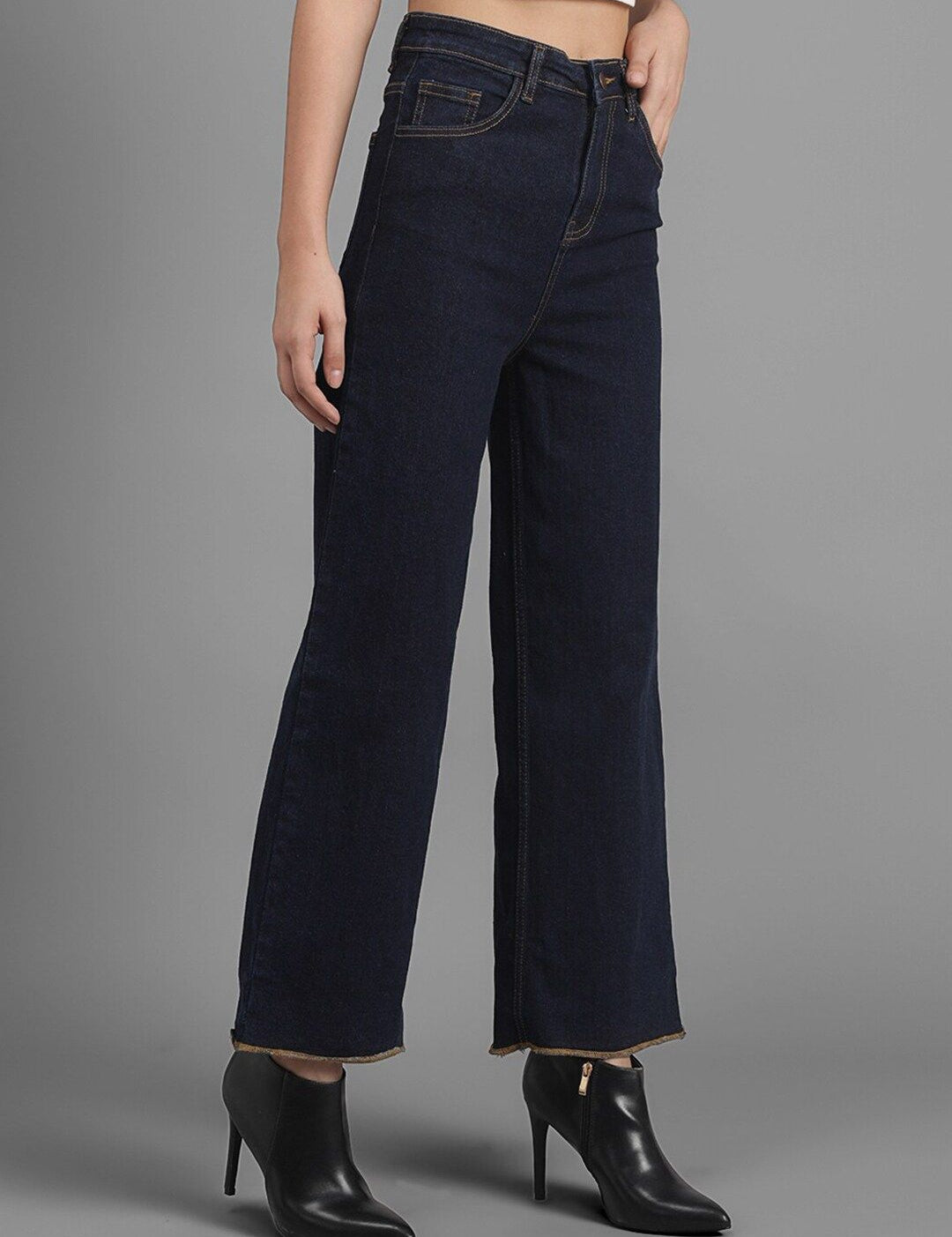 Kotty Women Navy Blue Flared High-Rise Clean Look Jeans