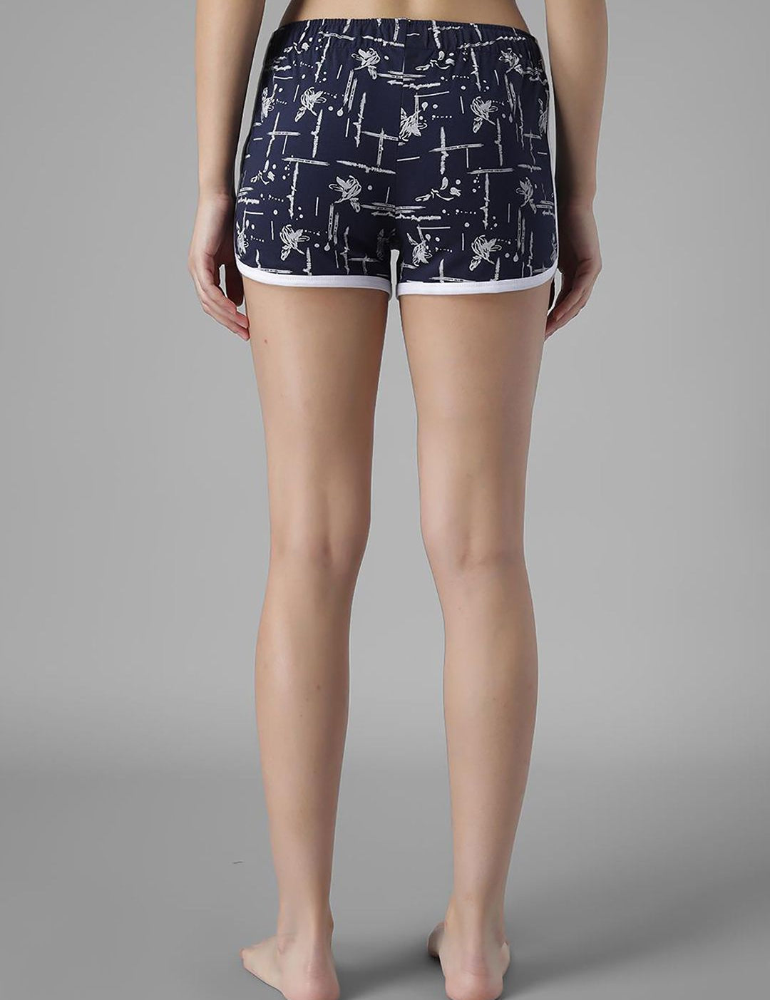 Kotty Women Conversational Printed Regular Fit Low-Rise Hot Pants Shorts