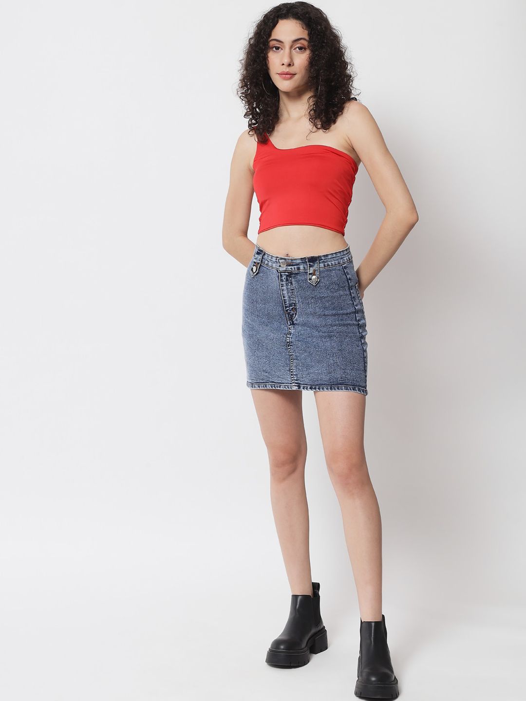 Kotty Women Blue Solid Straight Denim Skirt