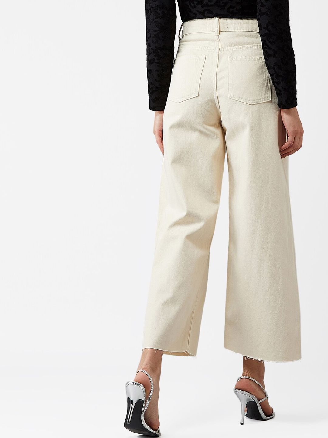 Kotty Women Cream-Coloured Skinny Fit Jeans