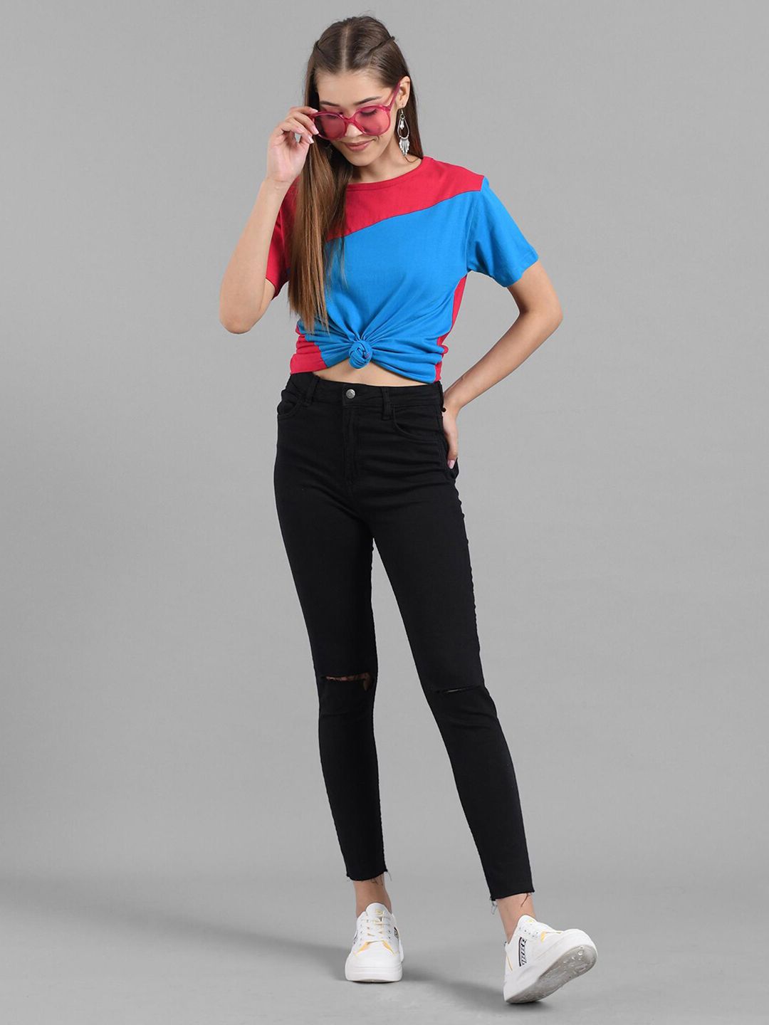 Kotty Colourblocked Round Neck Cotton T-shirt