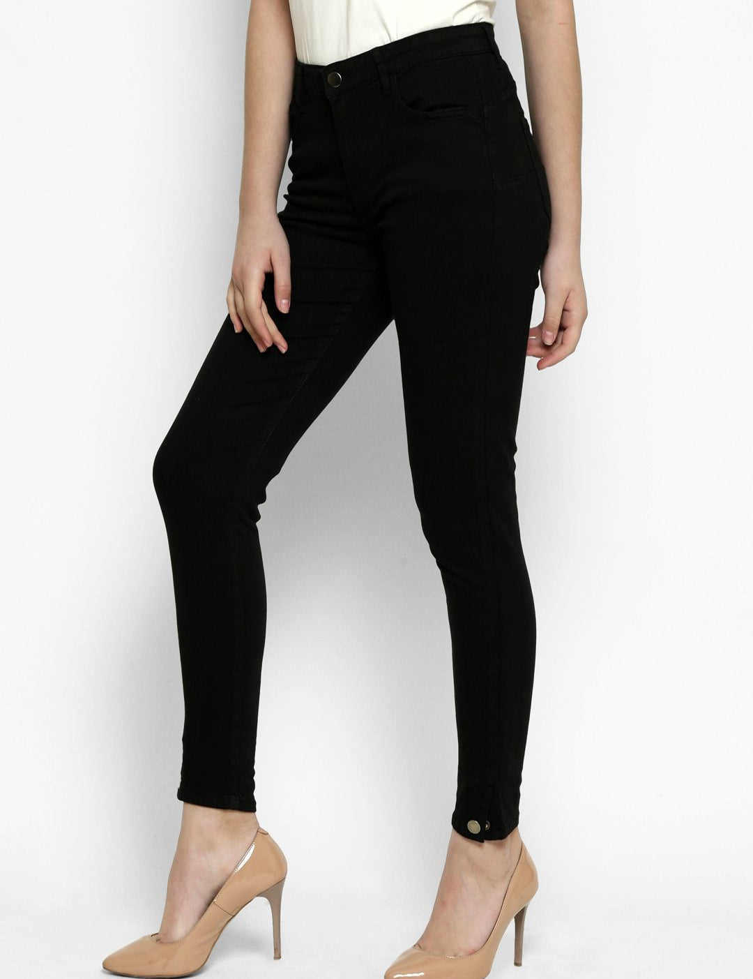 Kotty Women Black Skinny Fit High-Rise Clean Look Jeans