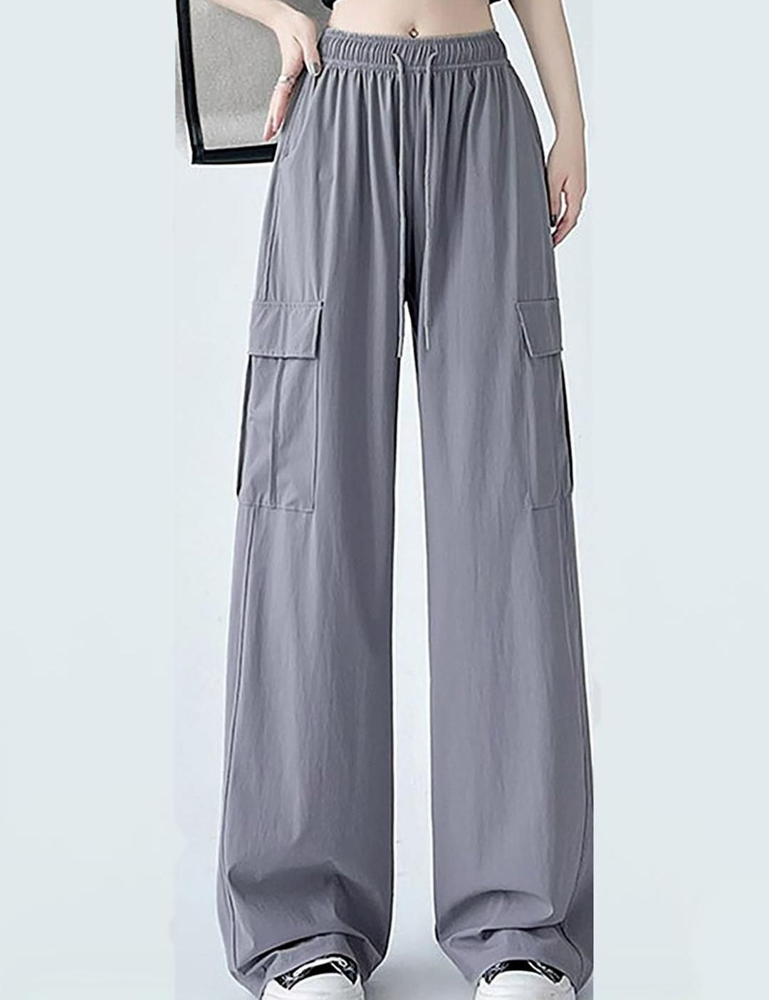 Kotty Women High-Rise Cotton Cargo Trousers