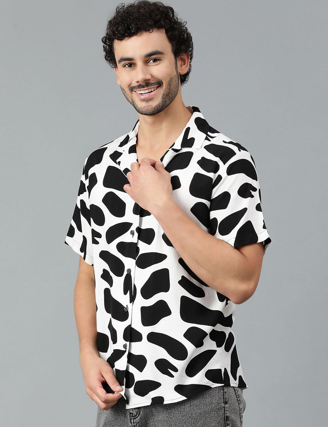 Kotty Men Cuban Collar Abstract Printed Casual Shirt