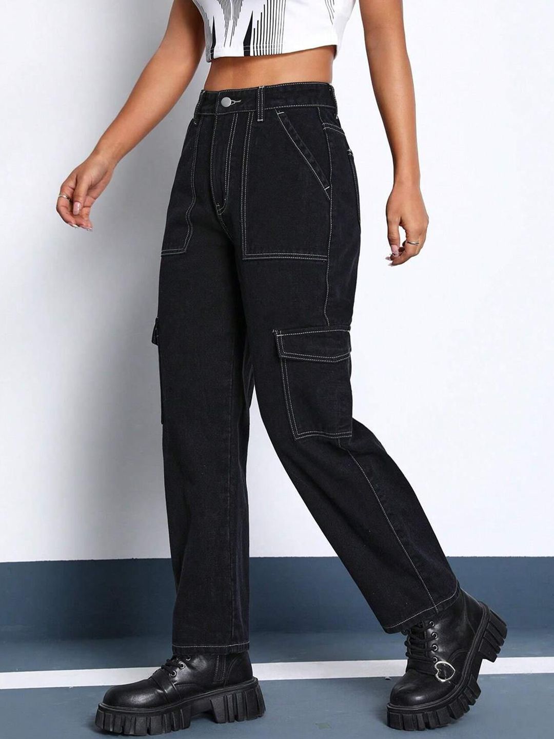 Kotty Women Black Jean Clean Look Straight Fit High-Rise Stretchable Jeans