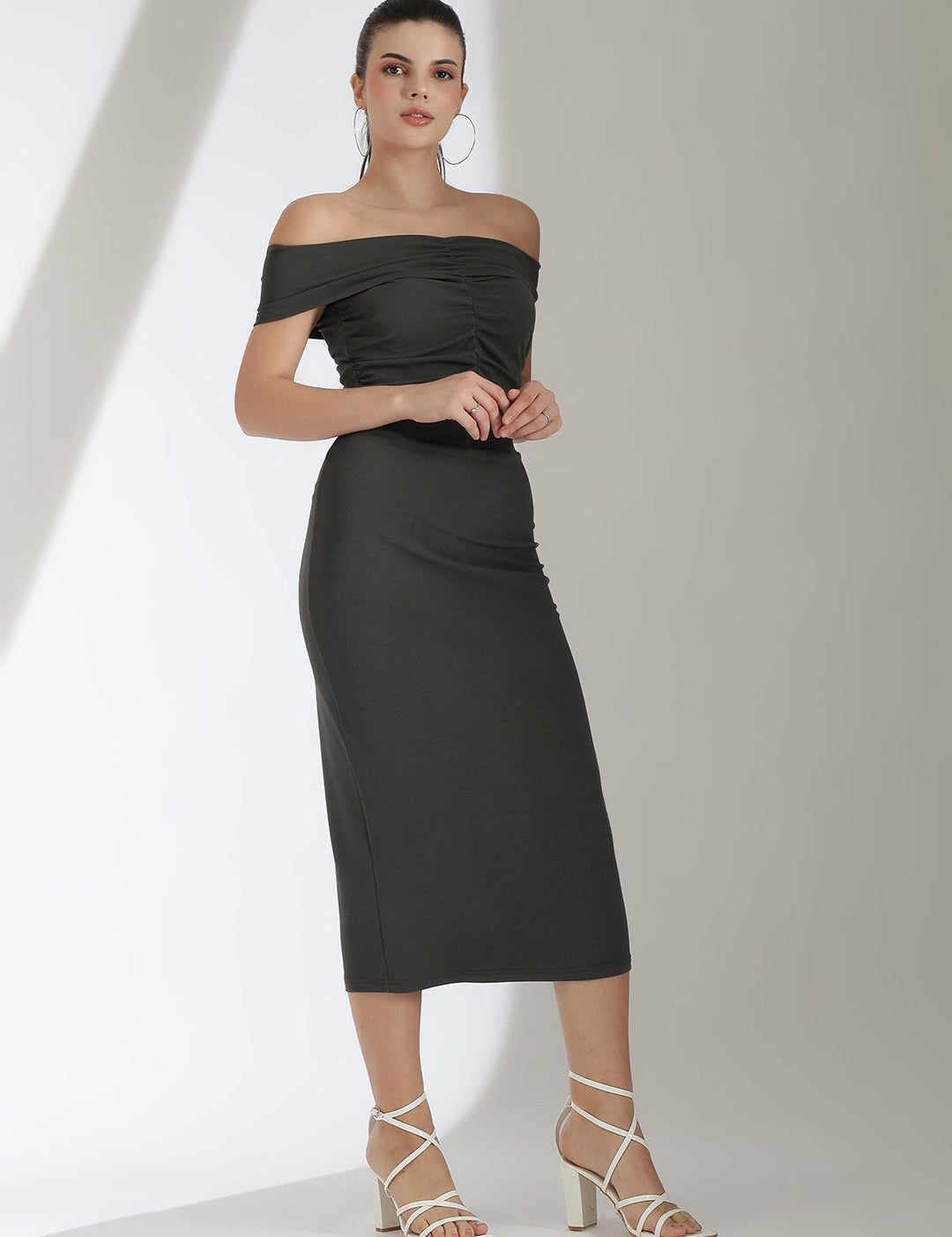 Kotty Grey Off Shoulder Top With Skirt