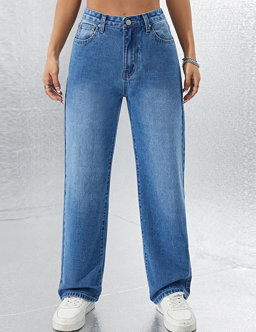 Kotty Women Straight Fit High-Rise Stretchable Jeans