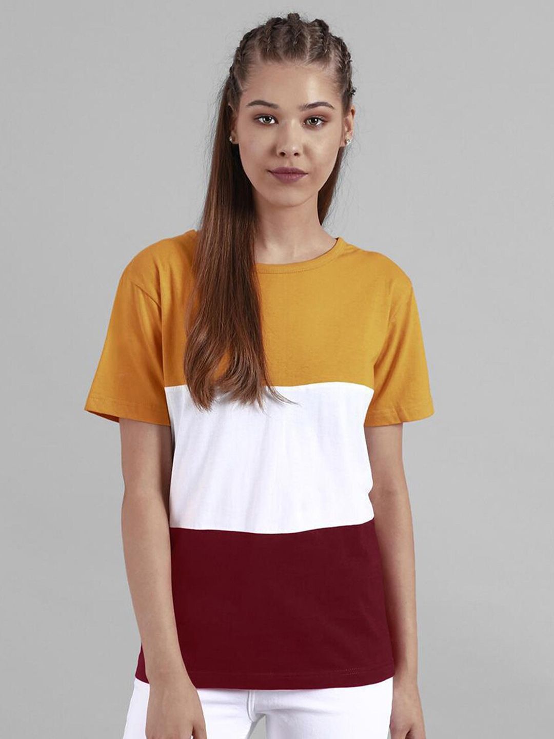 Kotty Colourblocked Round Neck Cotton T-shirt
