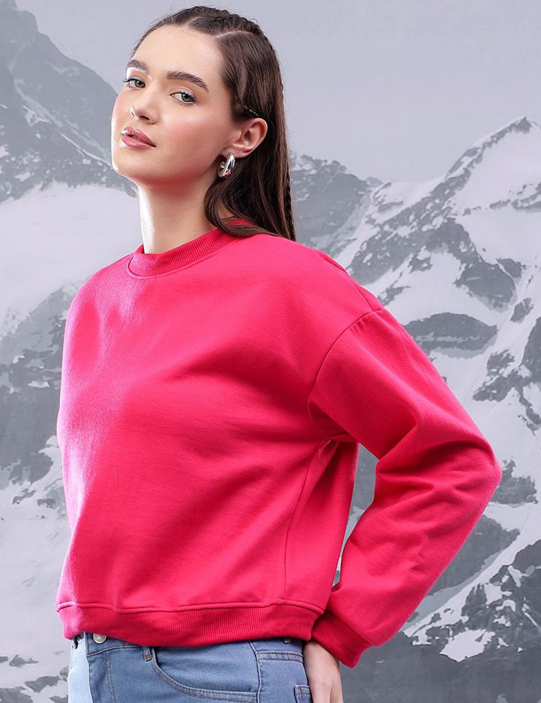 Kotty Women Round Neck Long Sleeves Sweatshirt