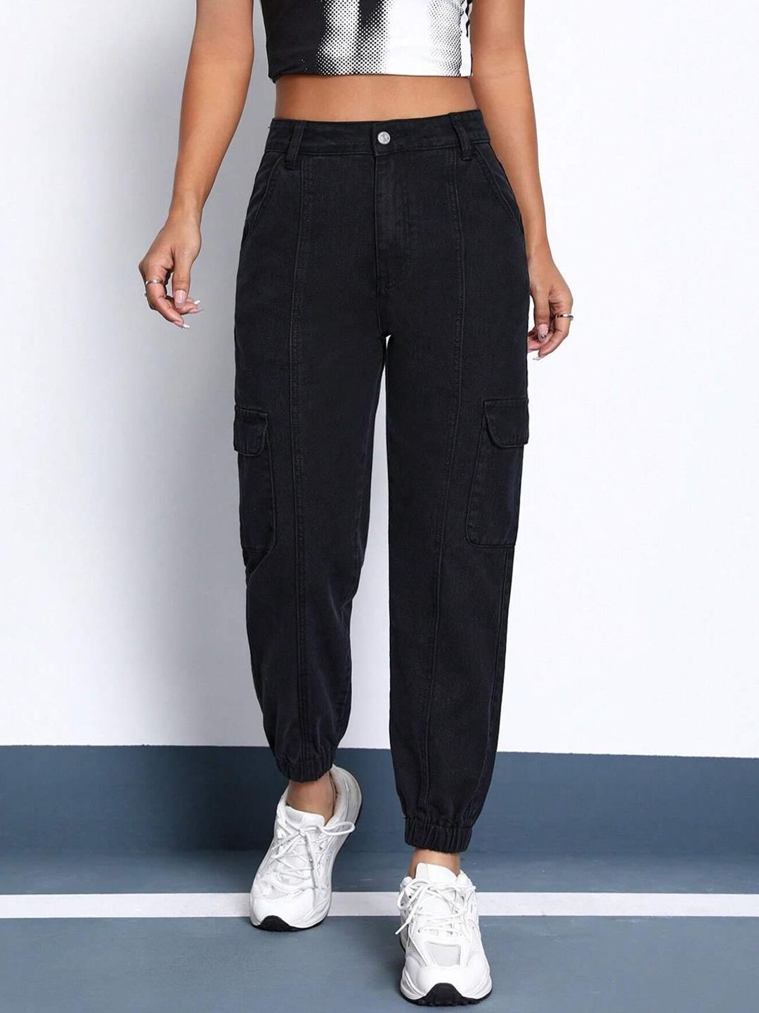 Kotty Women Black Jean Straight Fit Stretchable Cargo Jeans