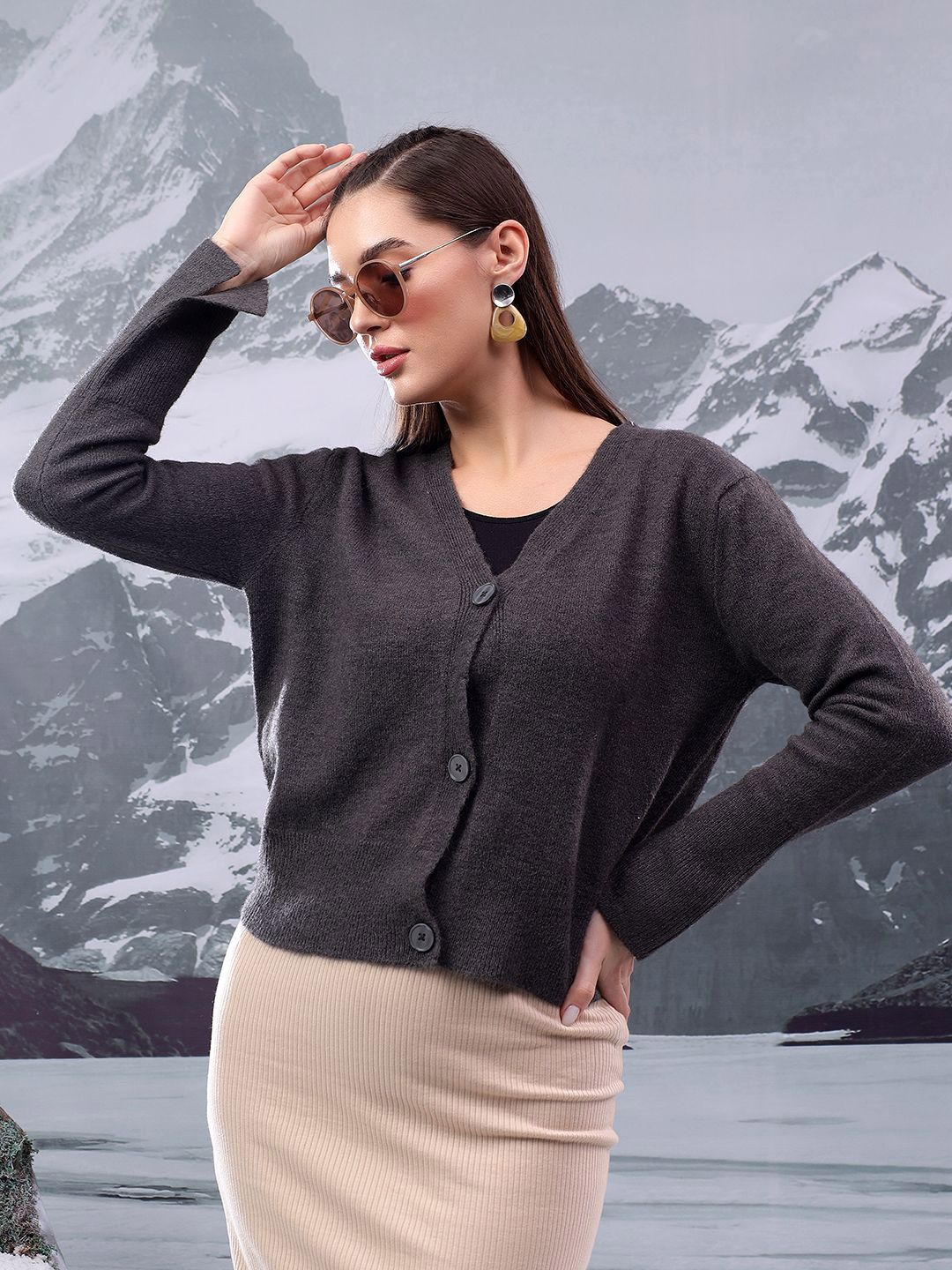 Kotty Women V-Neck Cardigan