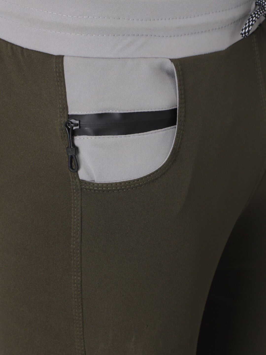 Kotty Men Olive Green Solid Slim Fit Training or Gym Trackpants