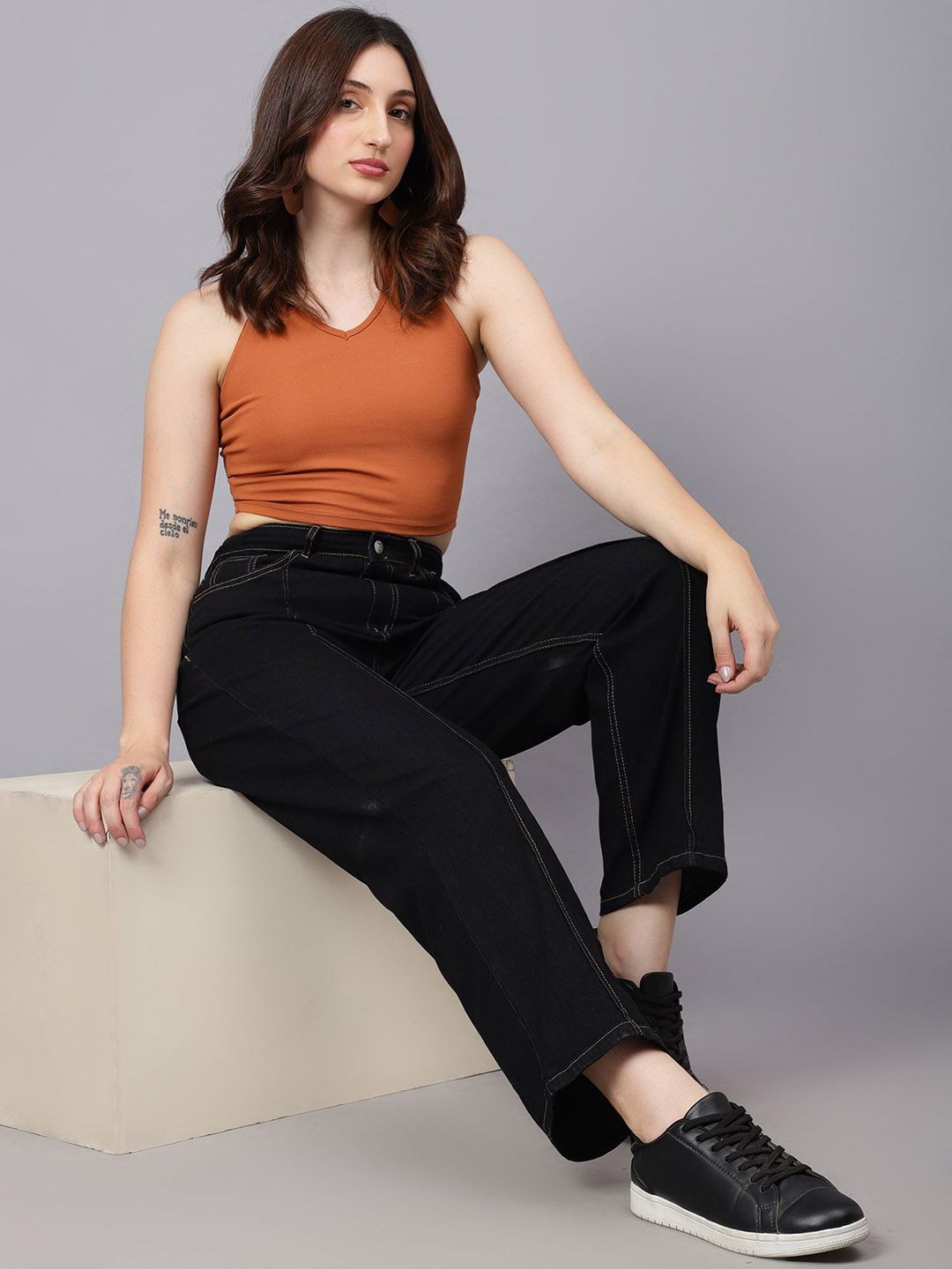 KOTTY Basics Women Straight Fit High-Rise Stretchable Jeans