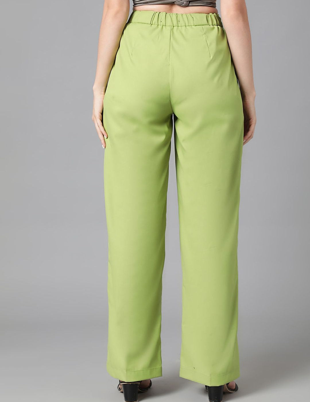 Kotty Women Green Relaxed Straight Leg High-Rise Easy Wash Pleated Parallel Trousers