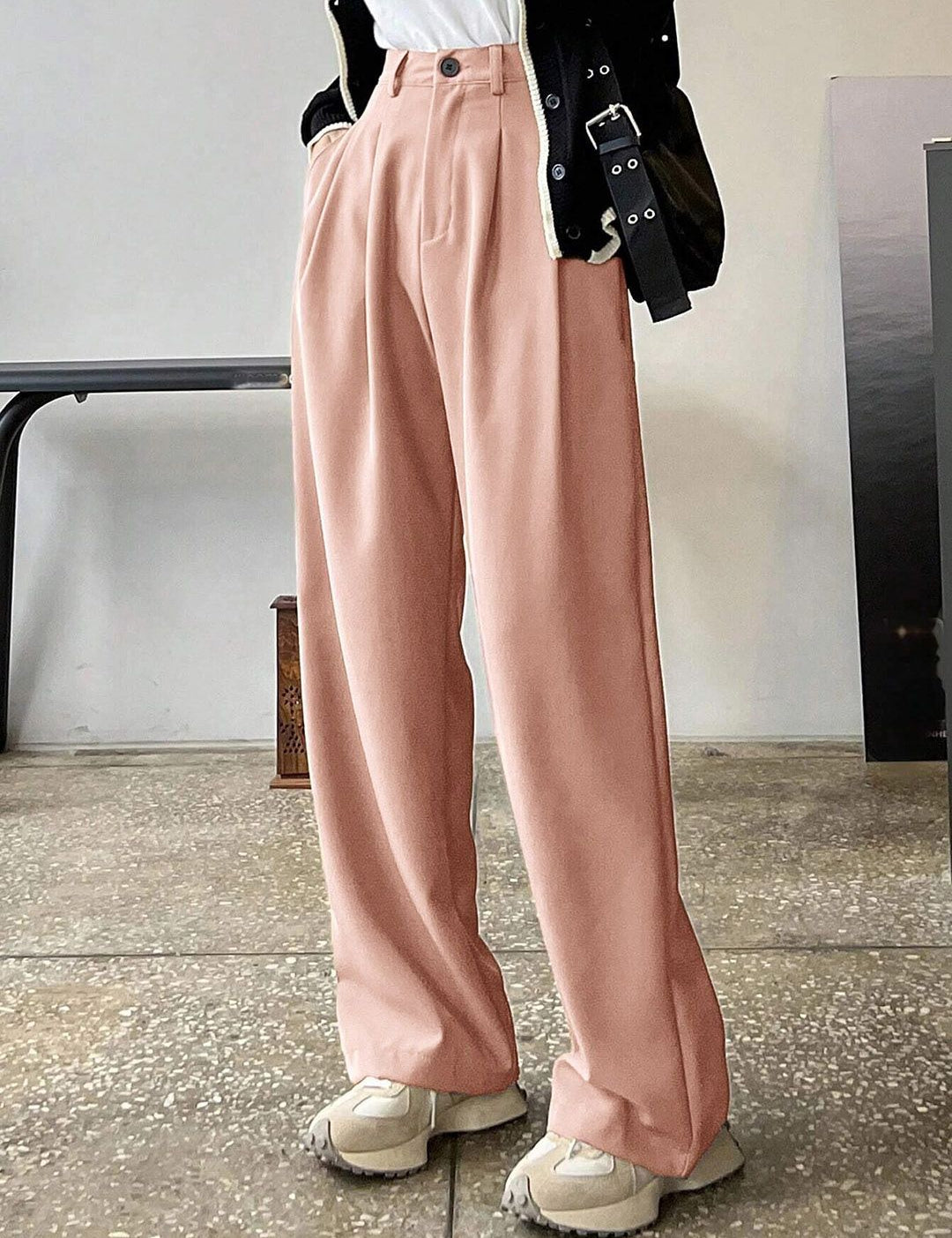KOTTY BIZwear Women Pink Relaxed Straight Leg Straight Fit High-Rise Easy Wash Pleated Trousers