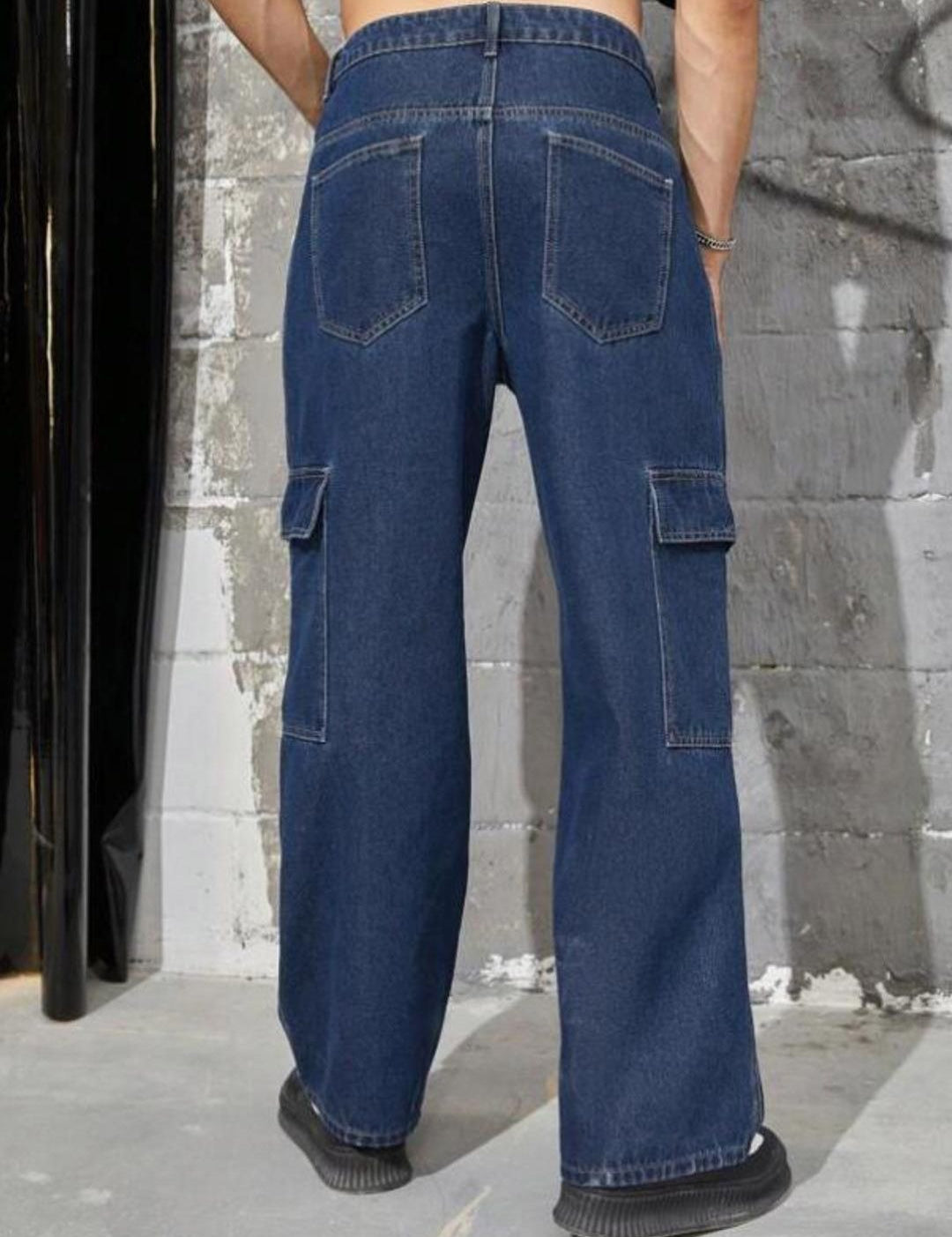 Kotty Men Jean Low-Rise Clean Look Stretchable Cargo Jeans