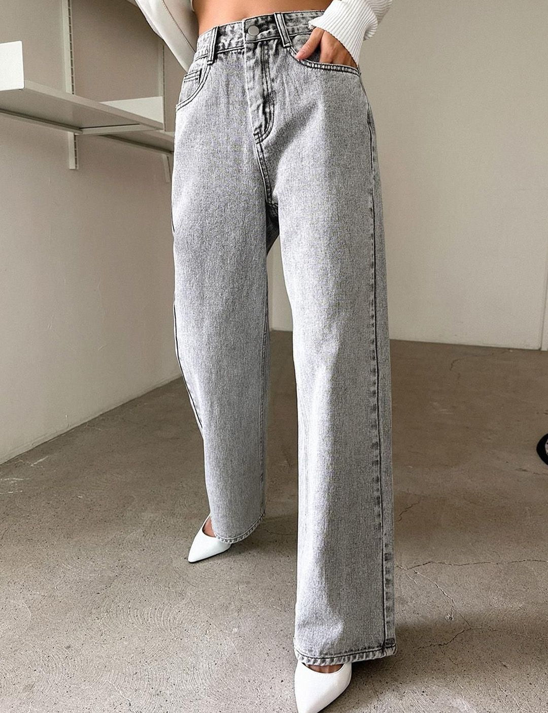 Kotty Women High-Rise Clean Look Crinkle Stretchable Jeans