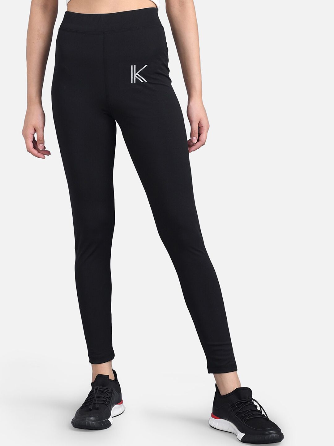 Kotty Women Black & White Printed Tights