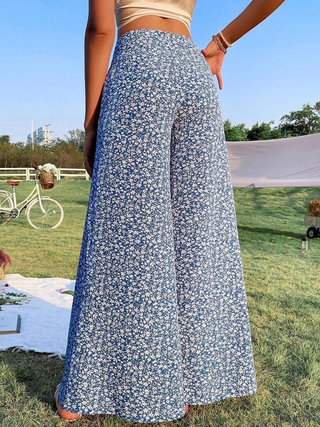 Kotty Women Multicoloured Floral Printed Relaxed Flared High-Rise Easy Wash Wide Leg Trousers