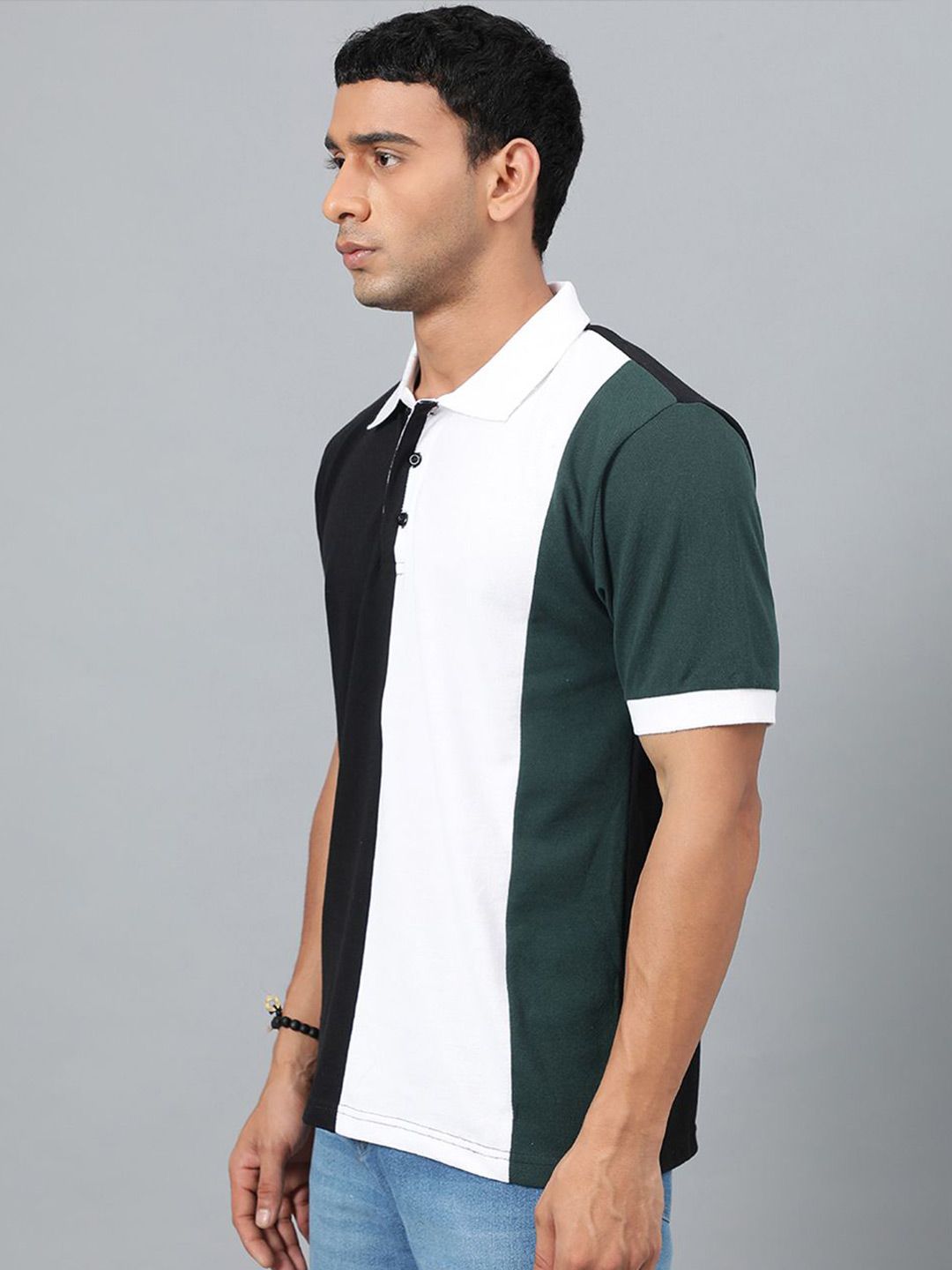 Kotty Men Colourblocked Polo Collar T-shirt