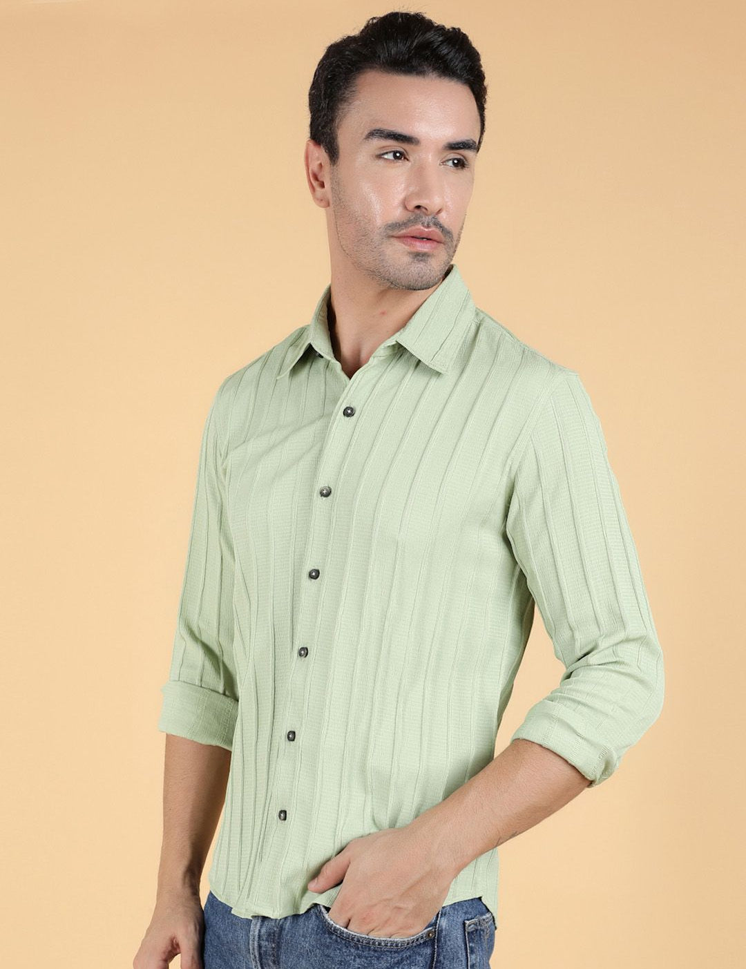 Kotty Men Relaxed Spread Collar Textured Cotton Casual Shirt